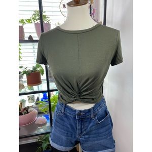 GAZE Gathered Cropped Top (Olive Green)